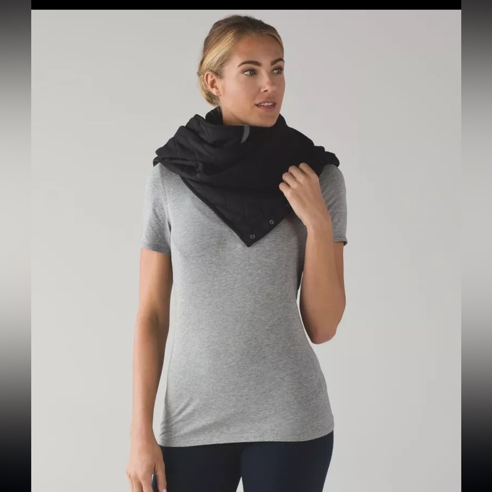 Beautiful gray button vinyasa scarf